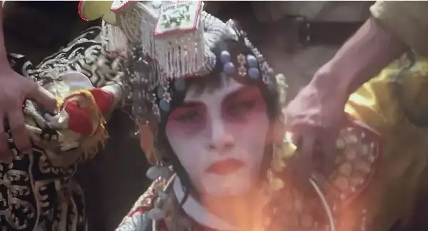世界上有六指富貴命_富貴命的手指是什麼樣的_富貴命手指圖