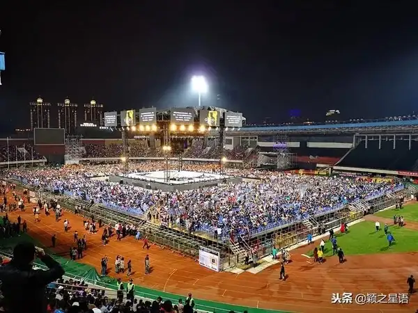 張學友世紀演唱會2010_張學友世紀光年演唱會_張學友1/2世紀演唱會下載