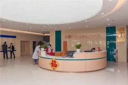 靜脈曲張：交警長期站立易中招，如何預防與治療？