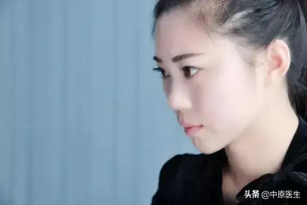 鄭州割雙眼皮醫生排行榜前十名_鄭州割雙眼皮好的醫生_鄭州排名第一的割雙眼皮醫生