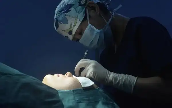 廣州雙眼皮手術修復_雙眼皮修復廣州_廣州十大雙眼皮修復醫生
