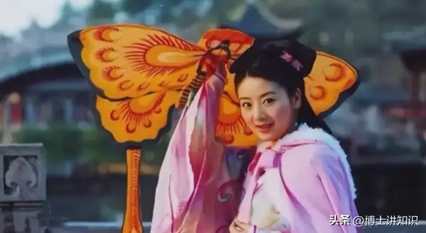 李琳頭婚_小李琳和前夫的女兒_小李琳與前夫是什麼時候結婚的