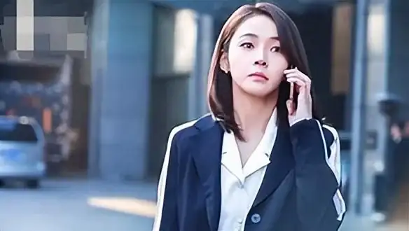 舅舅批評爸爸_演員張佳寧是誰的女兒_