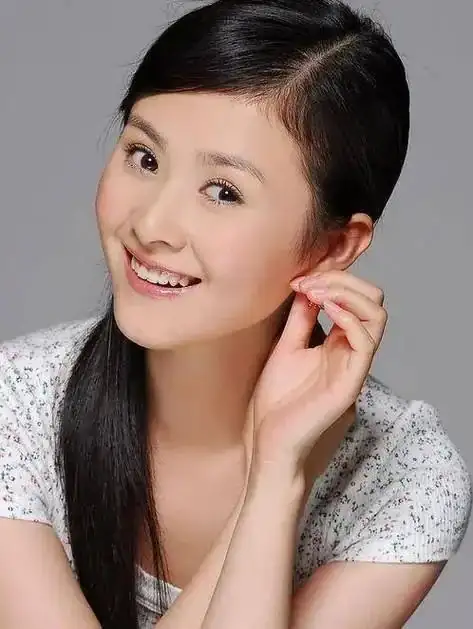 賈玲為啥這麼胖_賈玲白凱南夫妻_