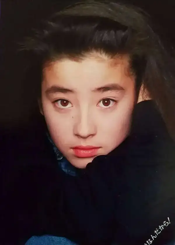 14歲陪睡導演，16歲拍大尺度寫真！母親的貪欲毀宮澤理惠一生！  _14歲陪睡導演，16歲拍大尺度寫真！母親的貪欲毀宮澤理惠一生！  _