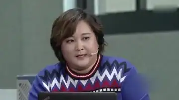 巴黎這一夜，以「特殊身分」亮相的賈玲，再次讓我們刮目相看！  _巴黎這一夜，以「特殊身分」亮相的賈玲，再次讓我們刮目相看！  _