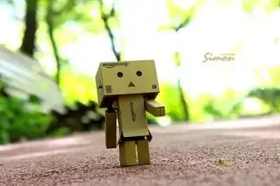 一個殘忍的真相：你和任何人交往，只要你表現出唯唯諾諾，膽怯卑微，對方就會看不上你