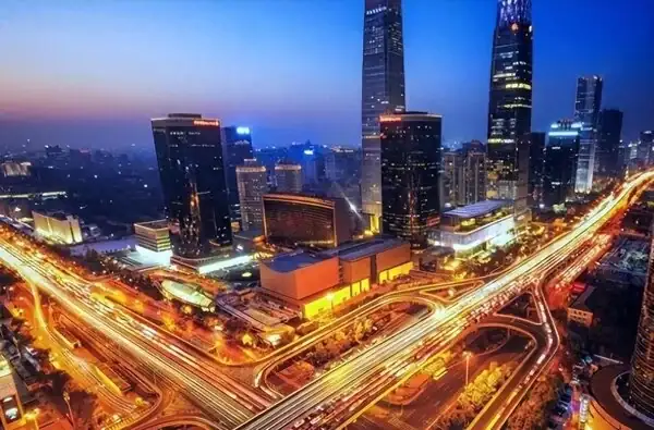 台灣的咆哮哥叫什麼__台灣主持人說大陸