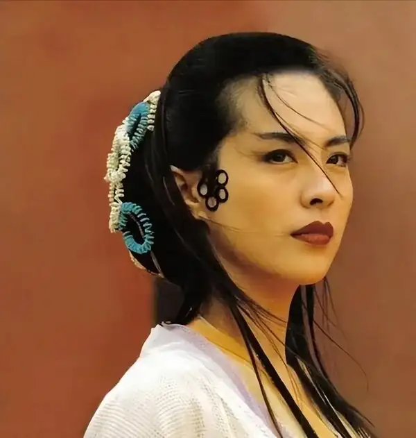 _曾經美得沉魚落雁，如今淪為土氣大媽，歲月這把「殺豬刀」太狠了_曾經美得沉魚落雁，如今淪為土氣大媽，歲月這把「殺豬刀」太狠了