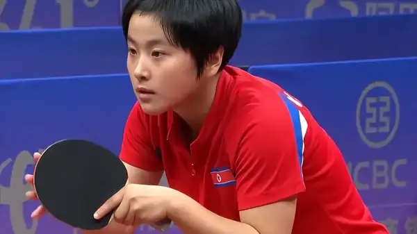 奪金！莎頭3球逆轉頹勢，幕後英雄功不可沒，賽後王楚欽臉色鐵青_奪金！莎頭3球逆轉頹勢，幕後英雄功不可沒，賽後王楚欽臉色鐵青_