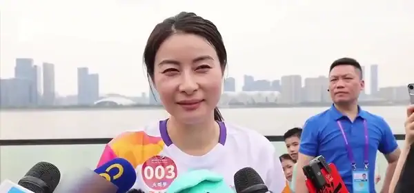 我國的國家機構由什麼組成_拉薩聖潔醫藥集團_