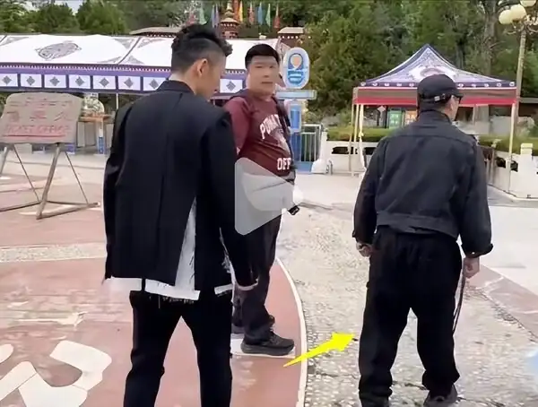 _61歲李連杰和70歲成龍都已老得一塌糊塗，63歲的費翔依然帥得堅挺_61歲李連杰和70歲成龍都已老得一塌糊塗，63歲的費翔依然帥得堅挺