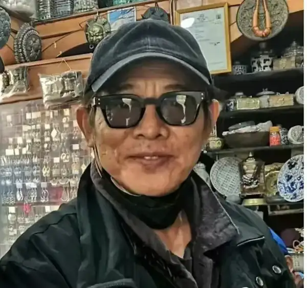 61歲李連杰和70歲成龍都已老得一塌糊塗，63歲的費翔依然帥得堅挺_61歲李連杰和70歲成龍都已老得一塌糊塗，63歲的費翔依然帥得堅挺_
