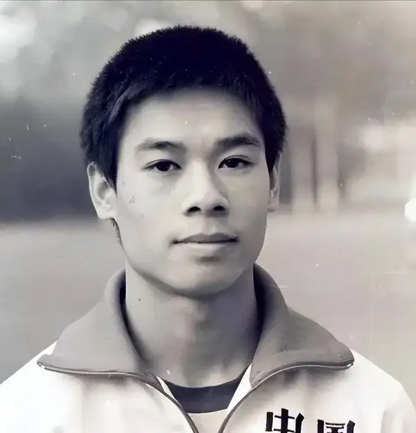 李寧表示__李寧蓄發