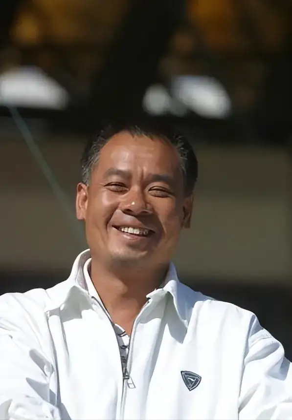 _李寧表示_李寧蓄發