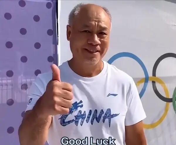 李寧表示_李寧蓄發_