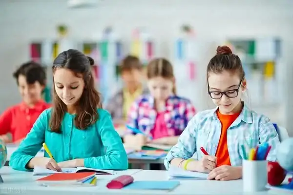 寫後悔的事的作文開頭_後悔開頭的句子_讓我後悔的一件事開頭