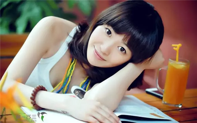 避小三爛桃花的首飾__小三多的星座女